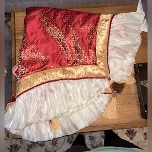 Red and Gold Holiday Tree Skirt with Ivory Ruffle and Tassels